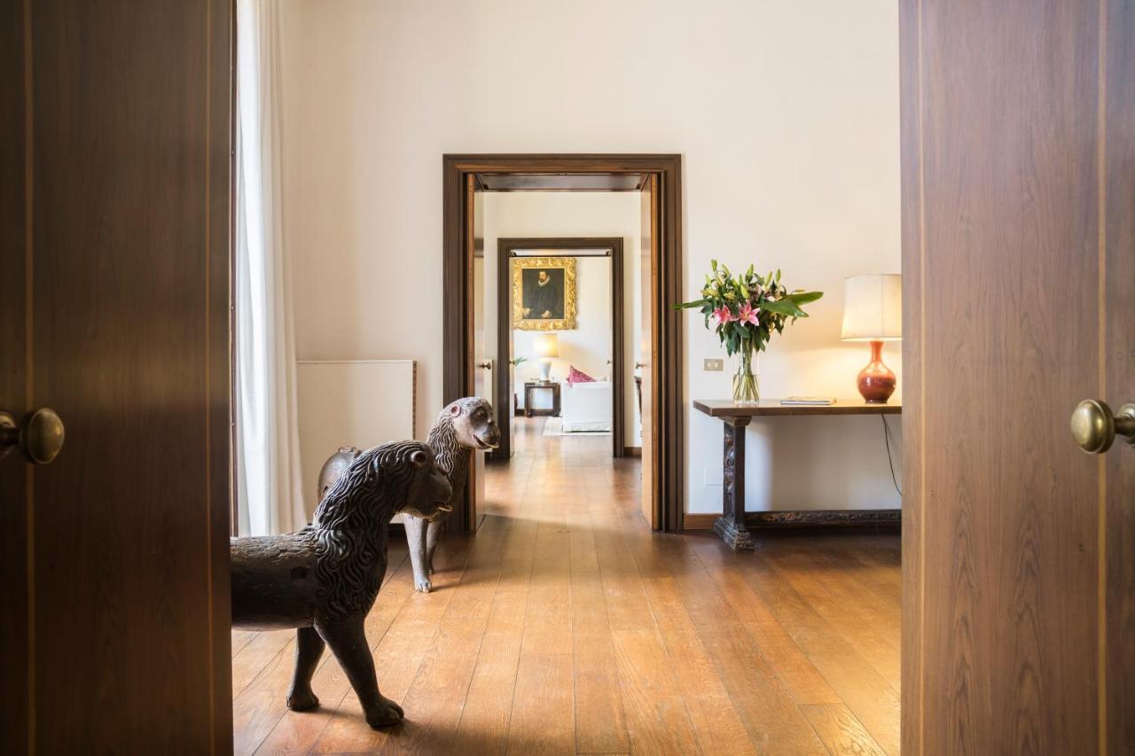 Palazzo Berardi: Renaissance Downtown Luxury Ferienhaus *