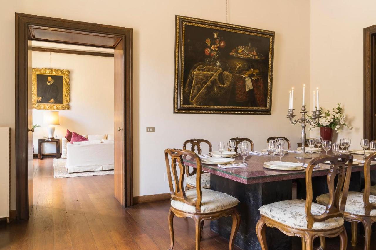 Palazzo Berardi: Renaissance Downtown Luxury Ferienhaus *