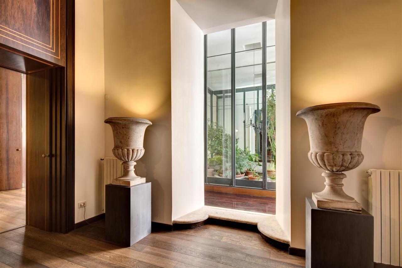 Palazzo Berardi: Renaissance Downtown Luxury * Rom